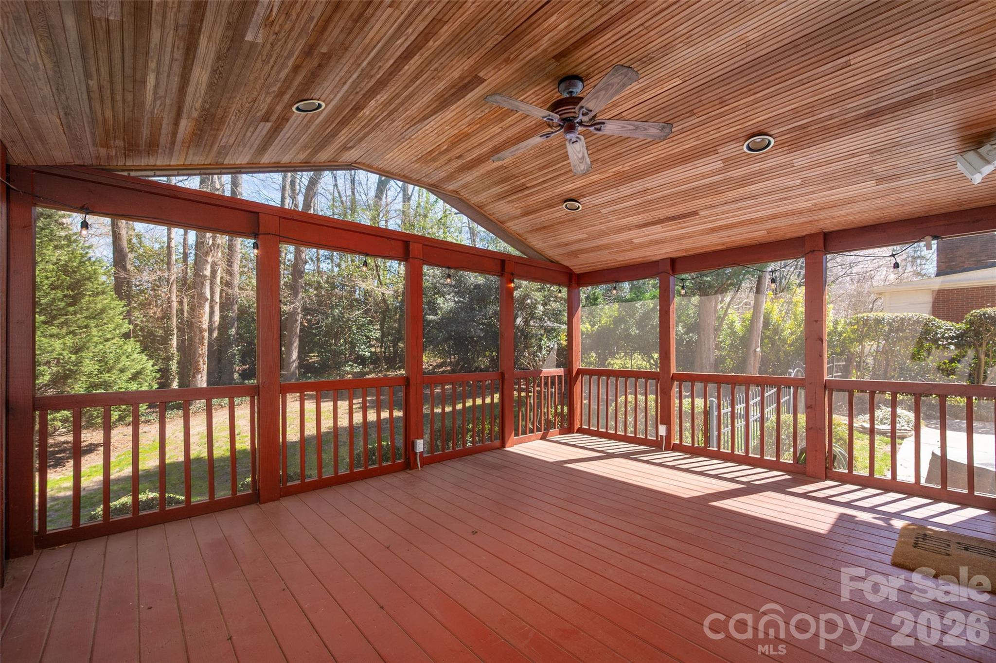 Beverly Woods - Residential