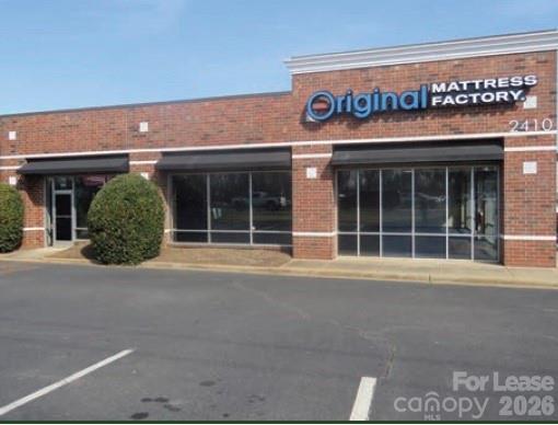 Photo 1 of 12 — 2410 W Roosevelt Boulevard, Monroe, NC 28110