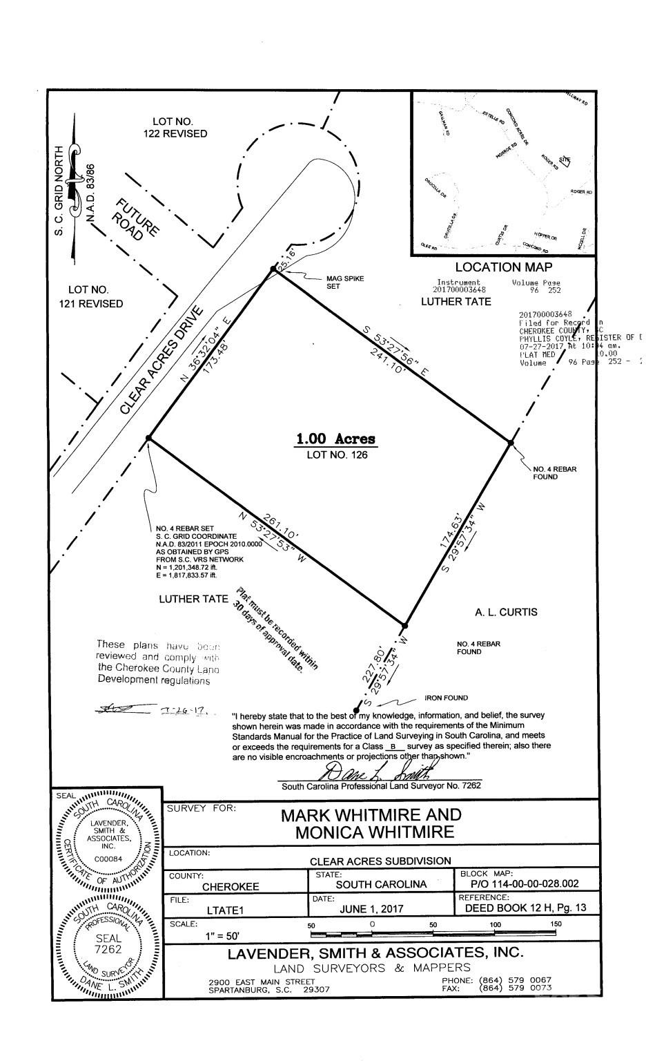 Main image without alt text