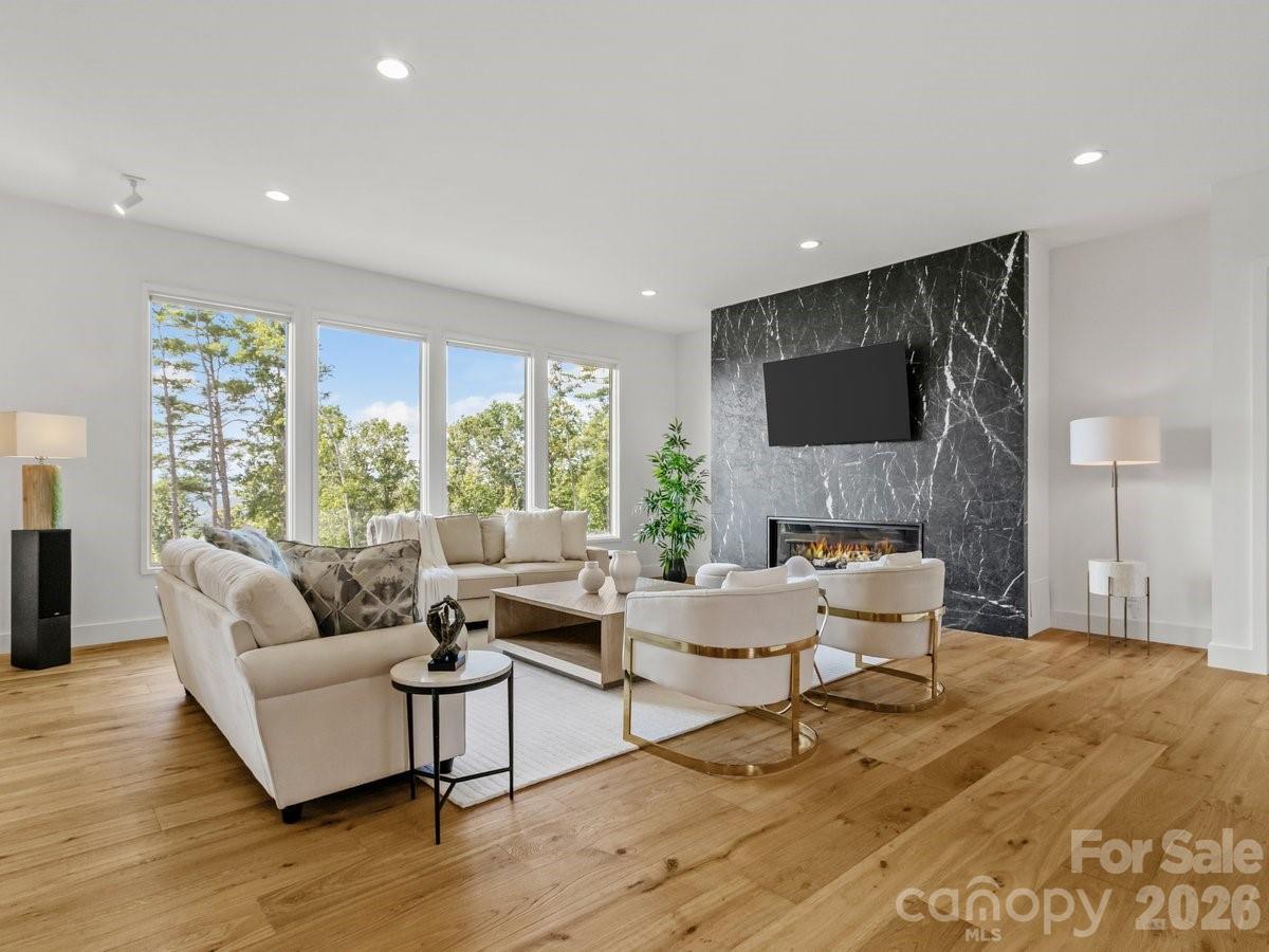 98 Running Ridge Road