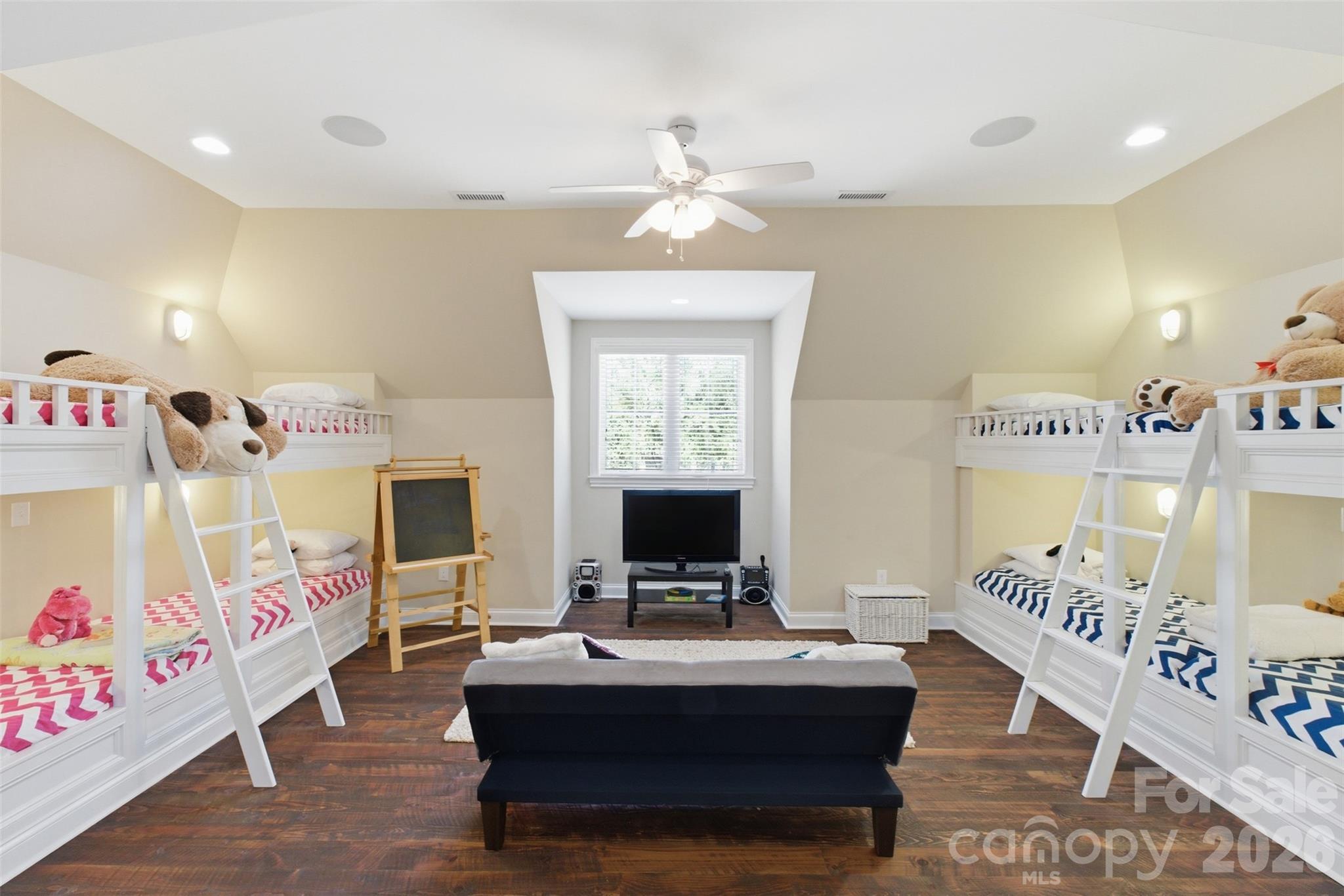 Davidson Equus - Residential