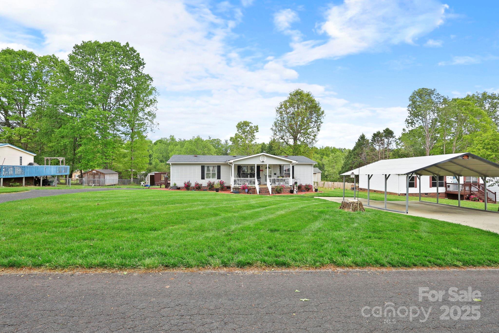 3570 Fox Run