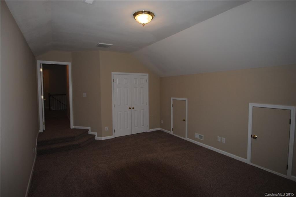 Winslow Bay - Residential Lease