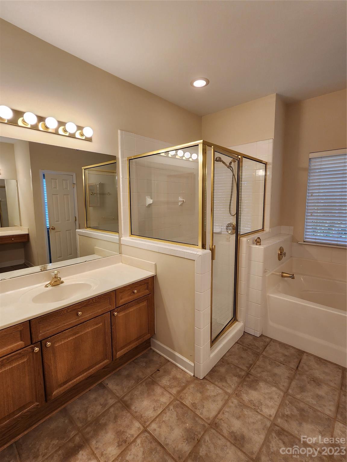 Hampton Place - Residential Lease