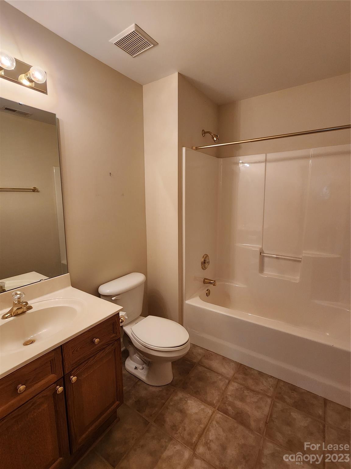 Hampton Place - Residential Lease