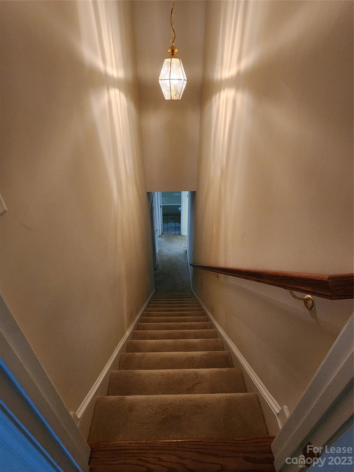 Hampton Place - Residential Lease