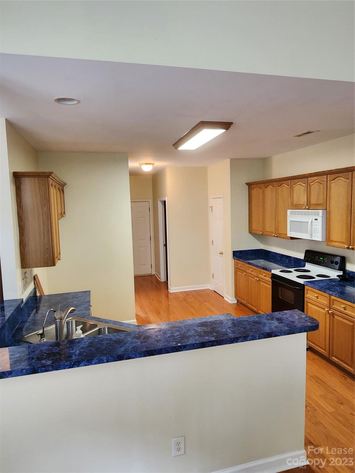 Hampton Place - Residential Lease