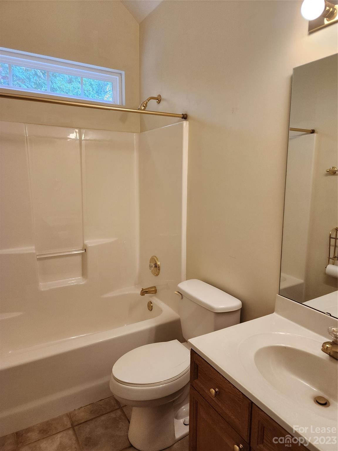 Hampton Place - Residential Lease