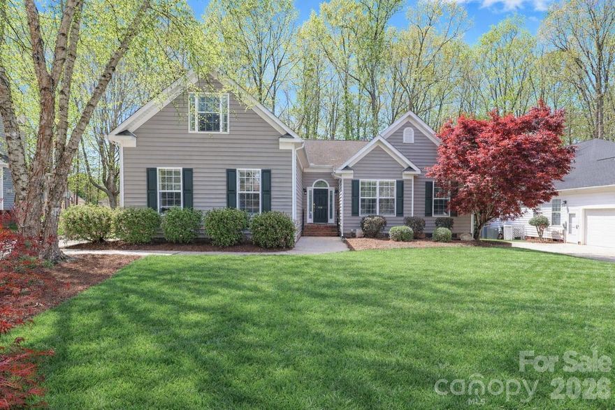 Desirable ranch home with bonus room above garage, perfect as a rec room or the teenager's hangout/gaming room. Upgraded kitchen with granite countertops. Hardwood floors, vaulted family room with fireplace. Cherry Grove community offers Olympic pool, tennis/pickleball courts, playground, sidewalks, streetlights. All within the award-winning Mooresville Graded School District