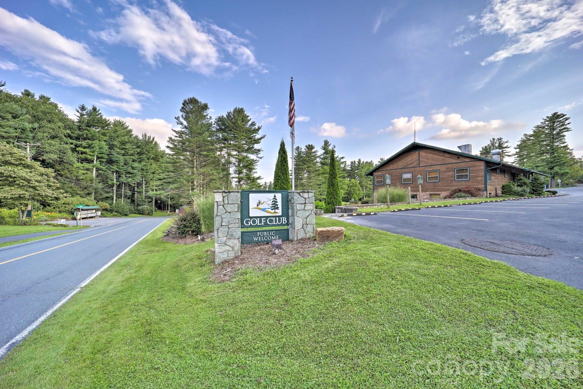 Linville Land Harbor - Residential