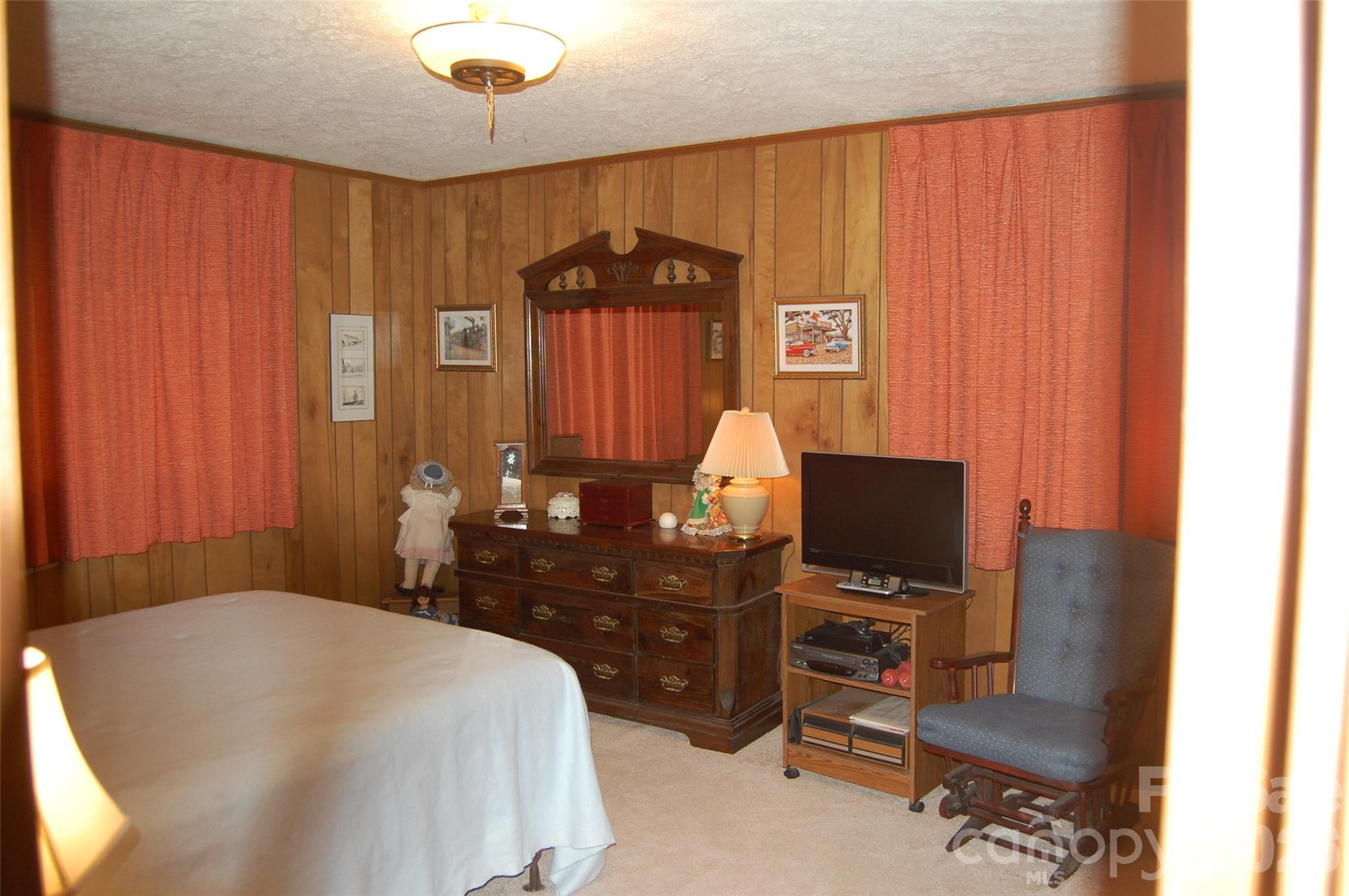 Linville Land Harbor - Residential