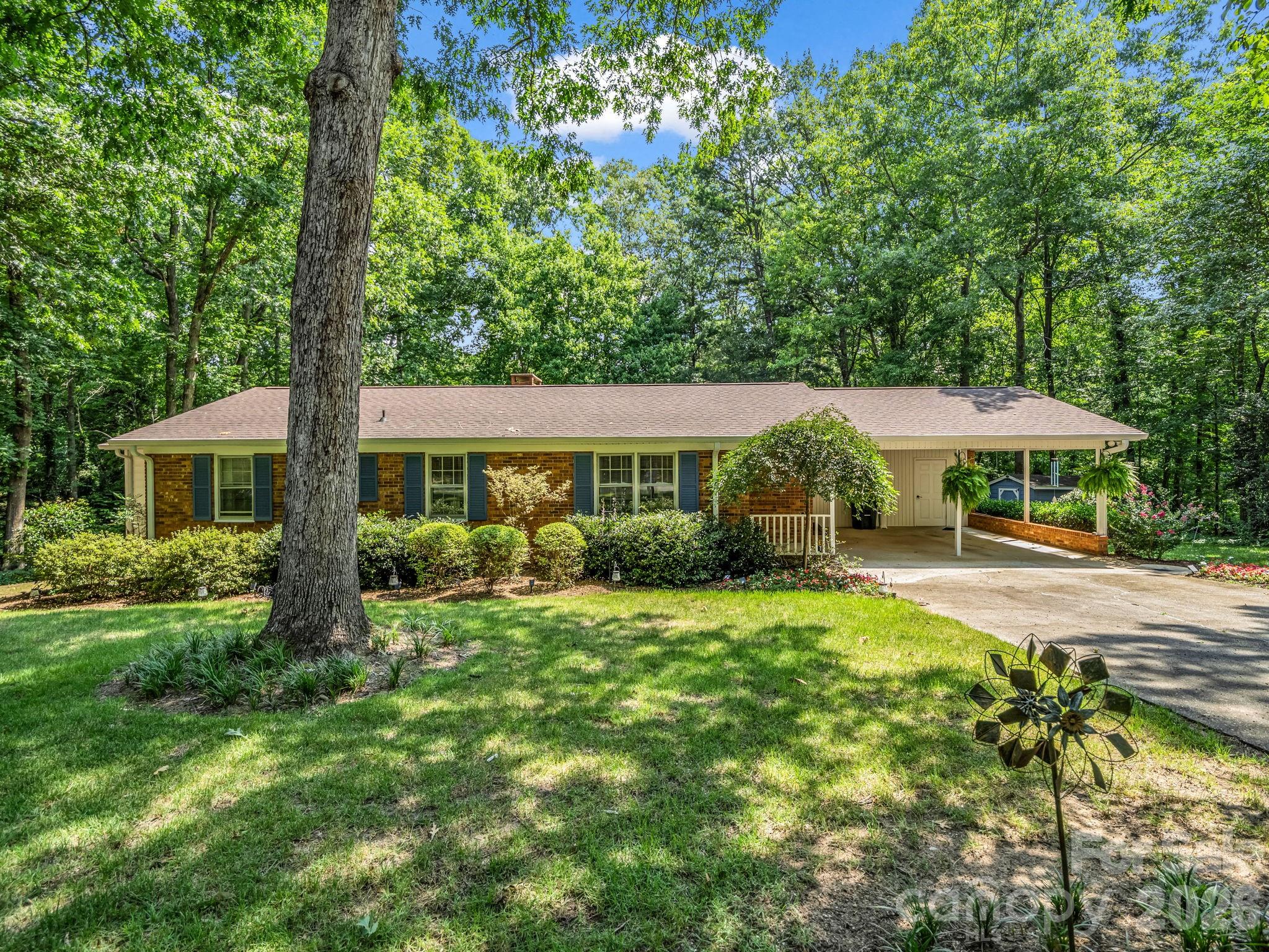 104 Dill Circle