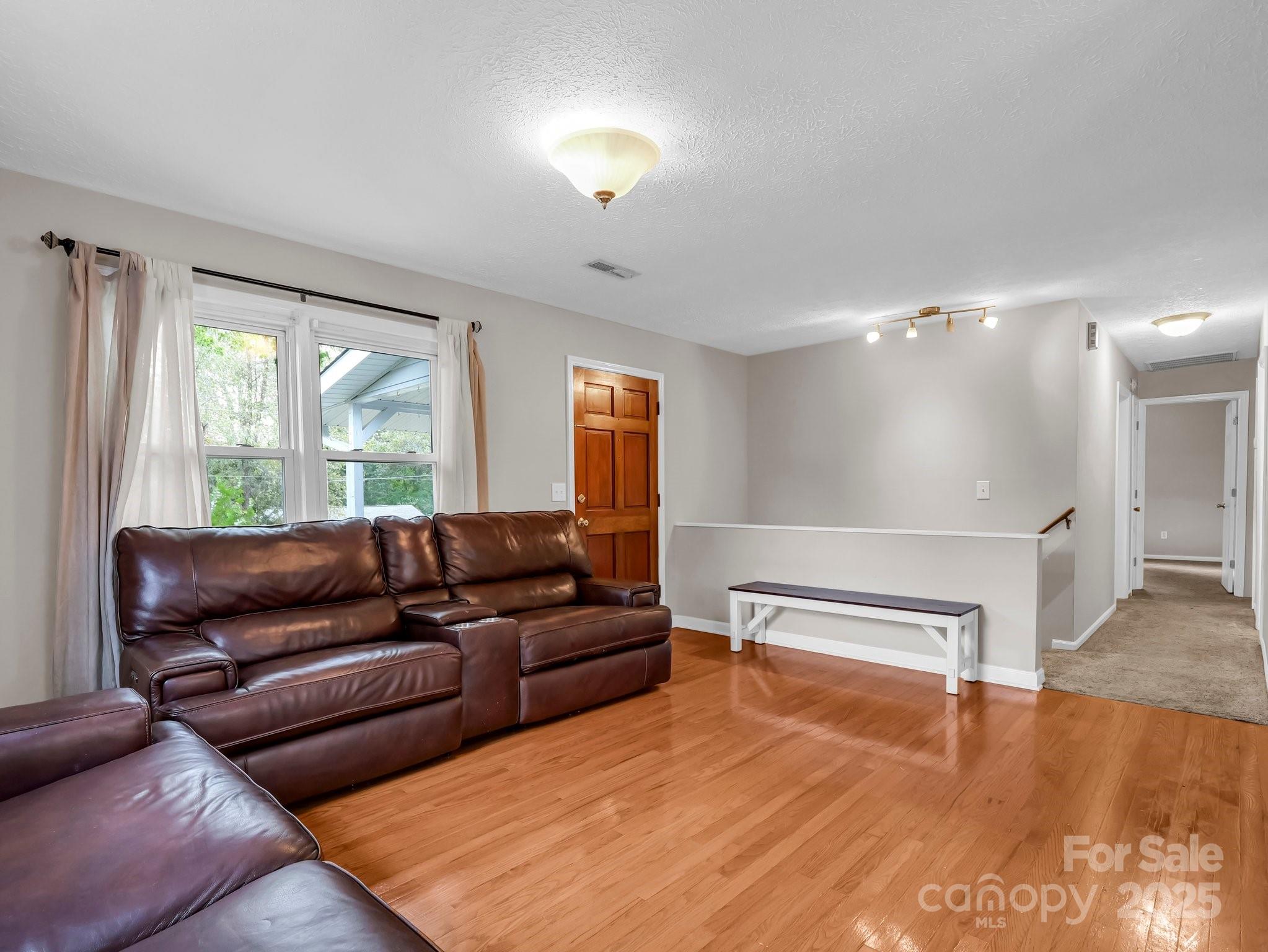 200 Frost Road
