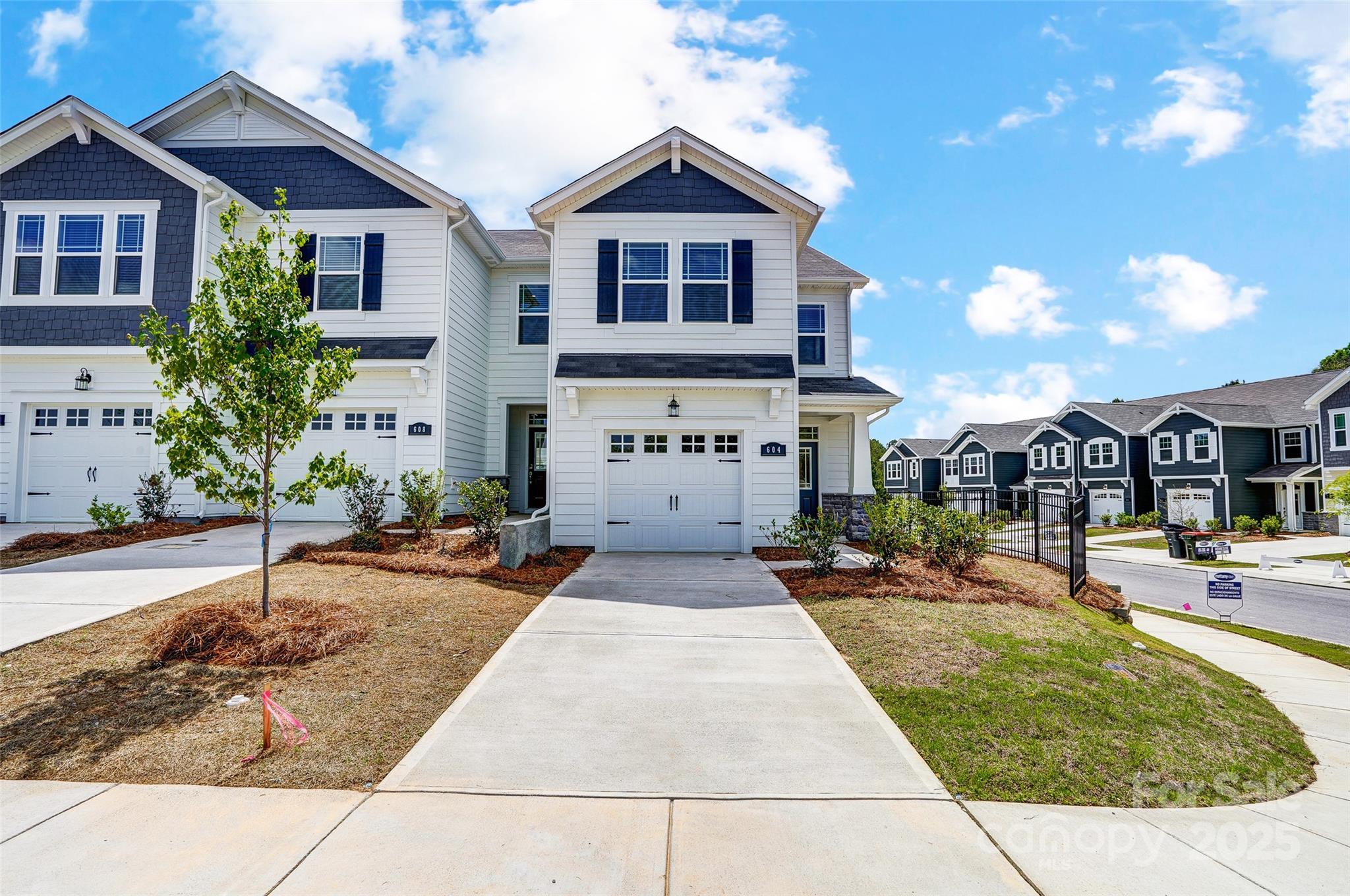 331 Laura Elizabeth Lane