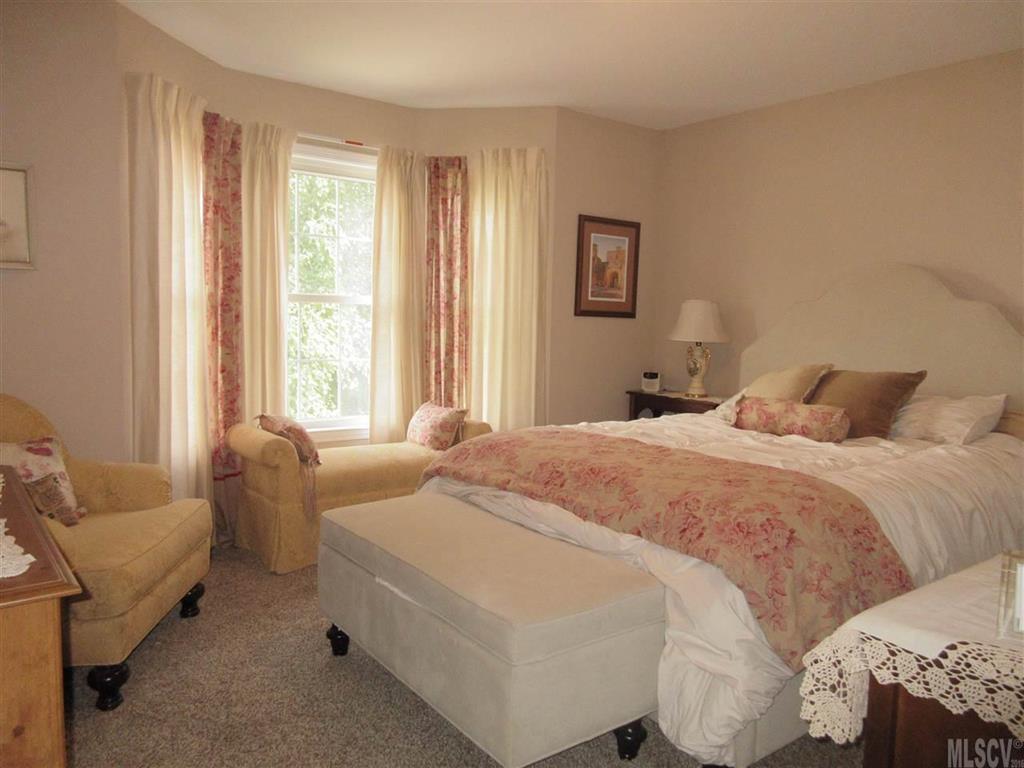 Pipers Ridge - Residential