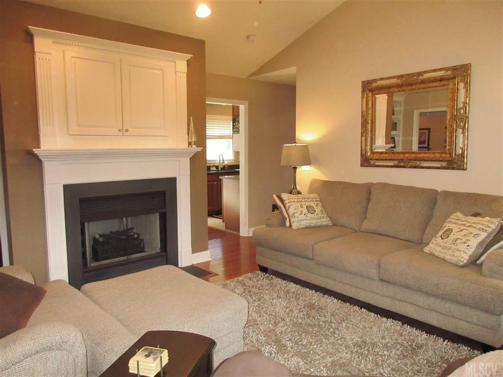 Pipers Ridge - Residential