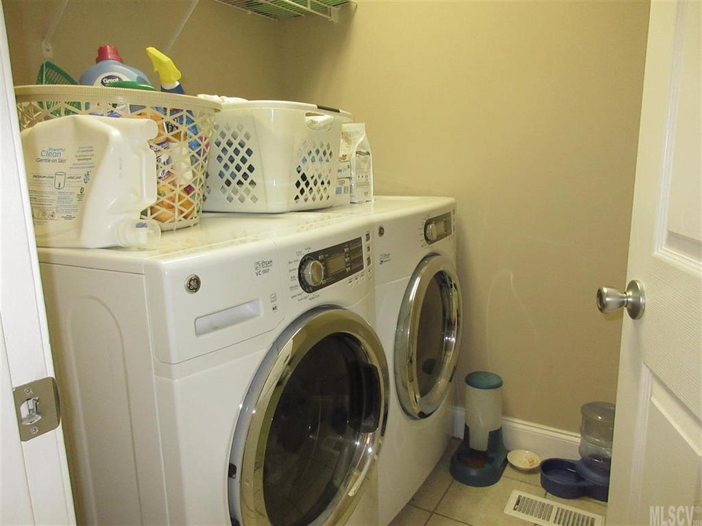 Pipers Ridge - Residential