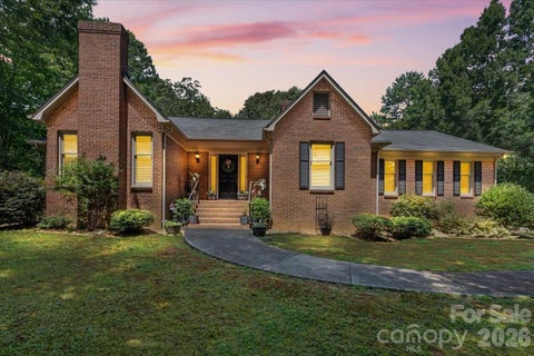 Photo of 14410 Youngblood Road, Charlotte, NC 28278 (MLS # 4402143)