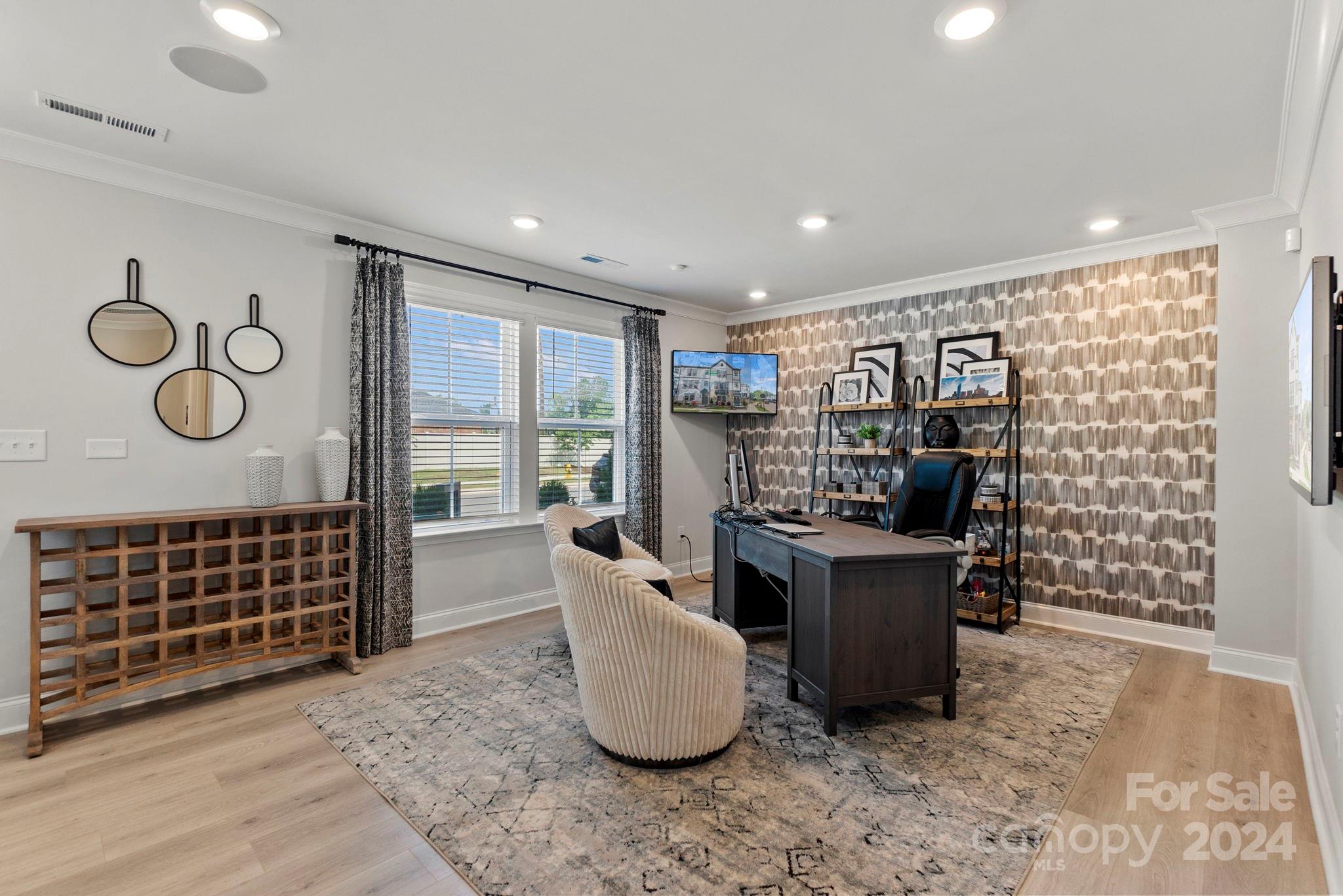 Mineral Springs - Residential