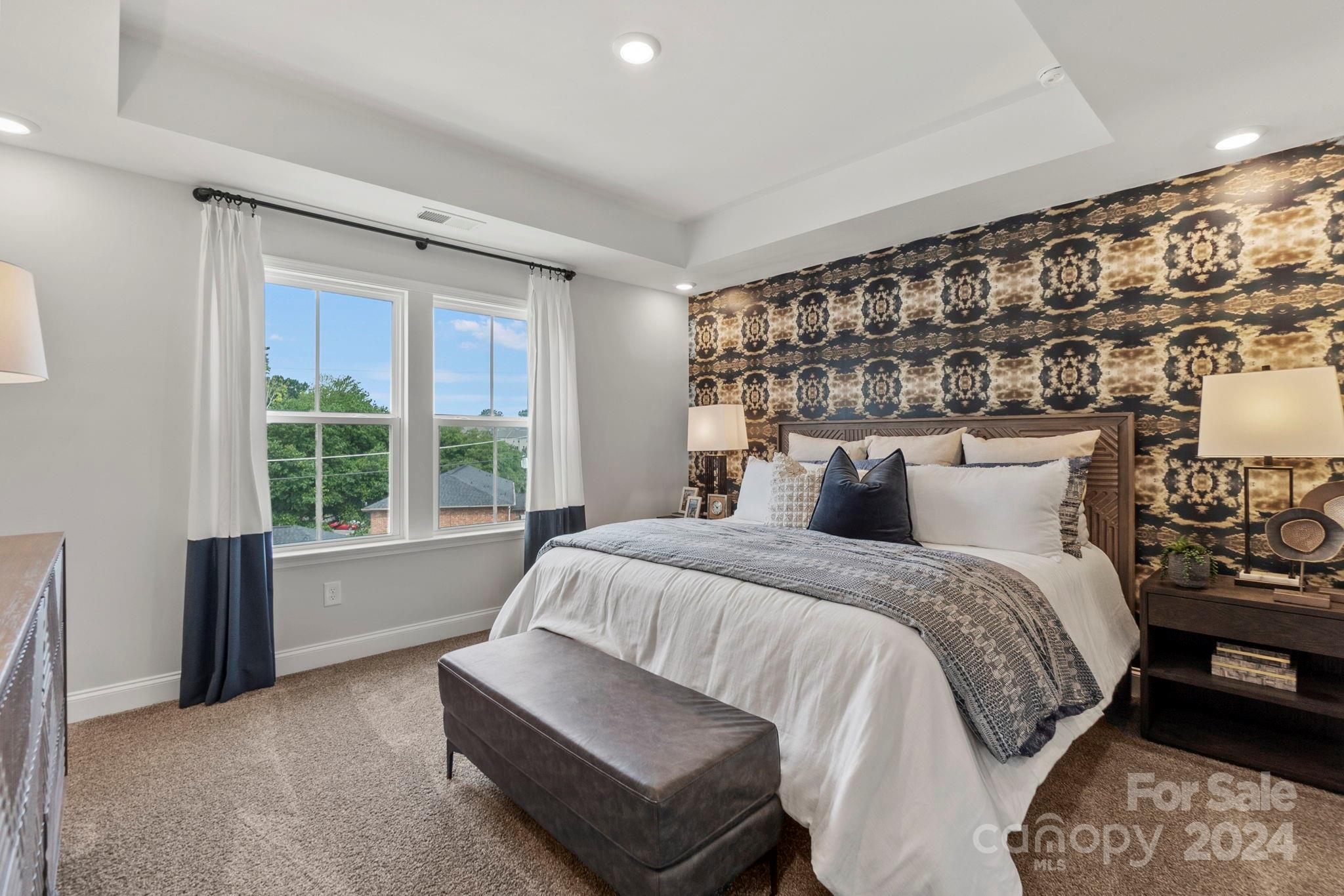 Mineral Springs - Residential