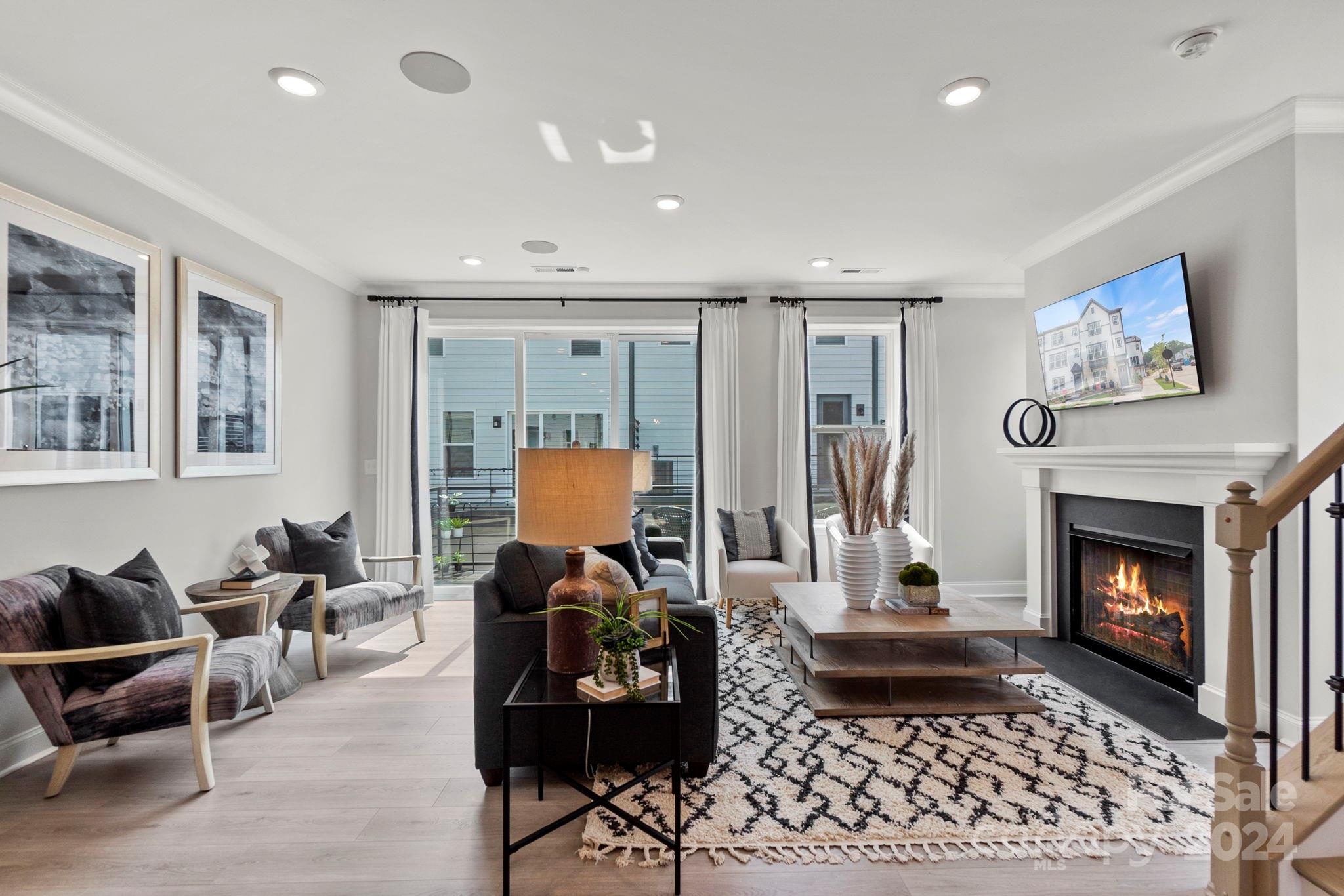 Mineral Springs - Residential