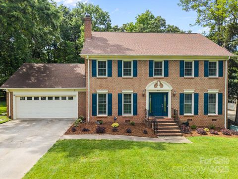 9001 Peyton Randolph Drive Charlotte NC 28277