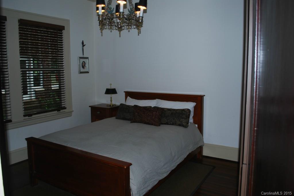 Elizabeth - Residential