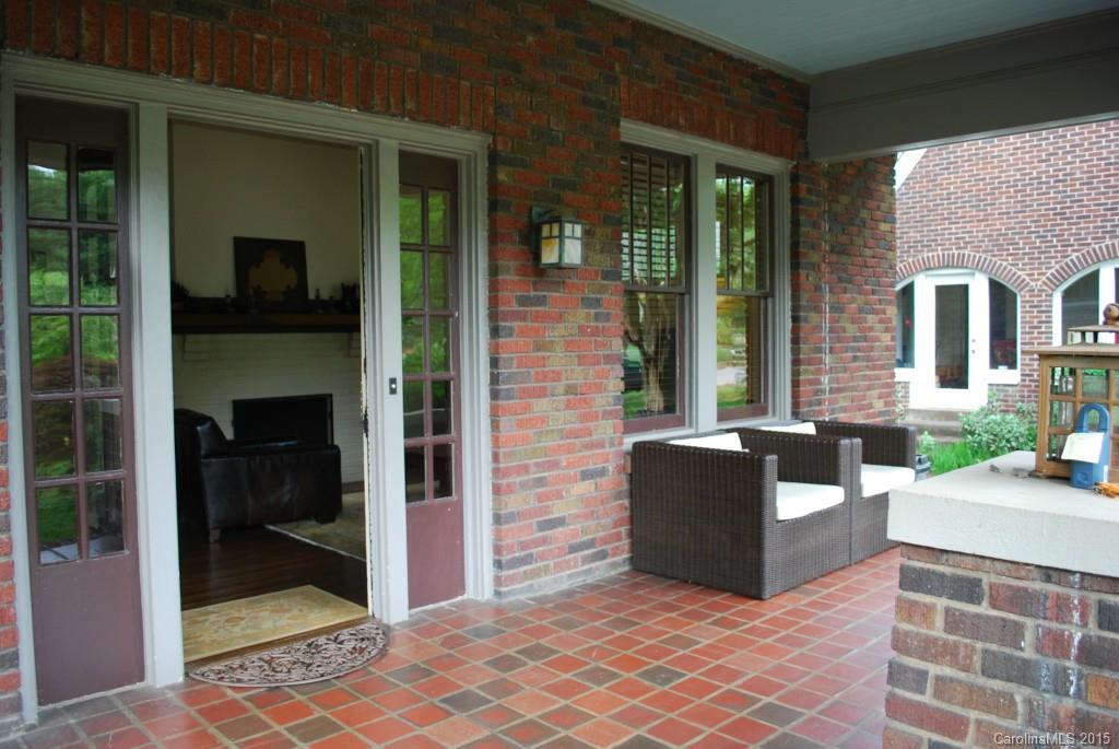 Elizabeth - Residential