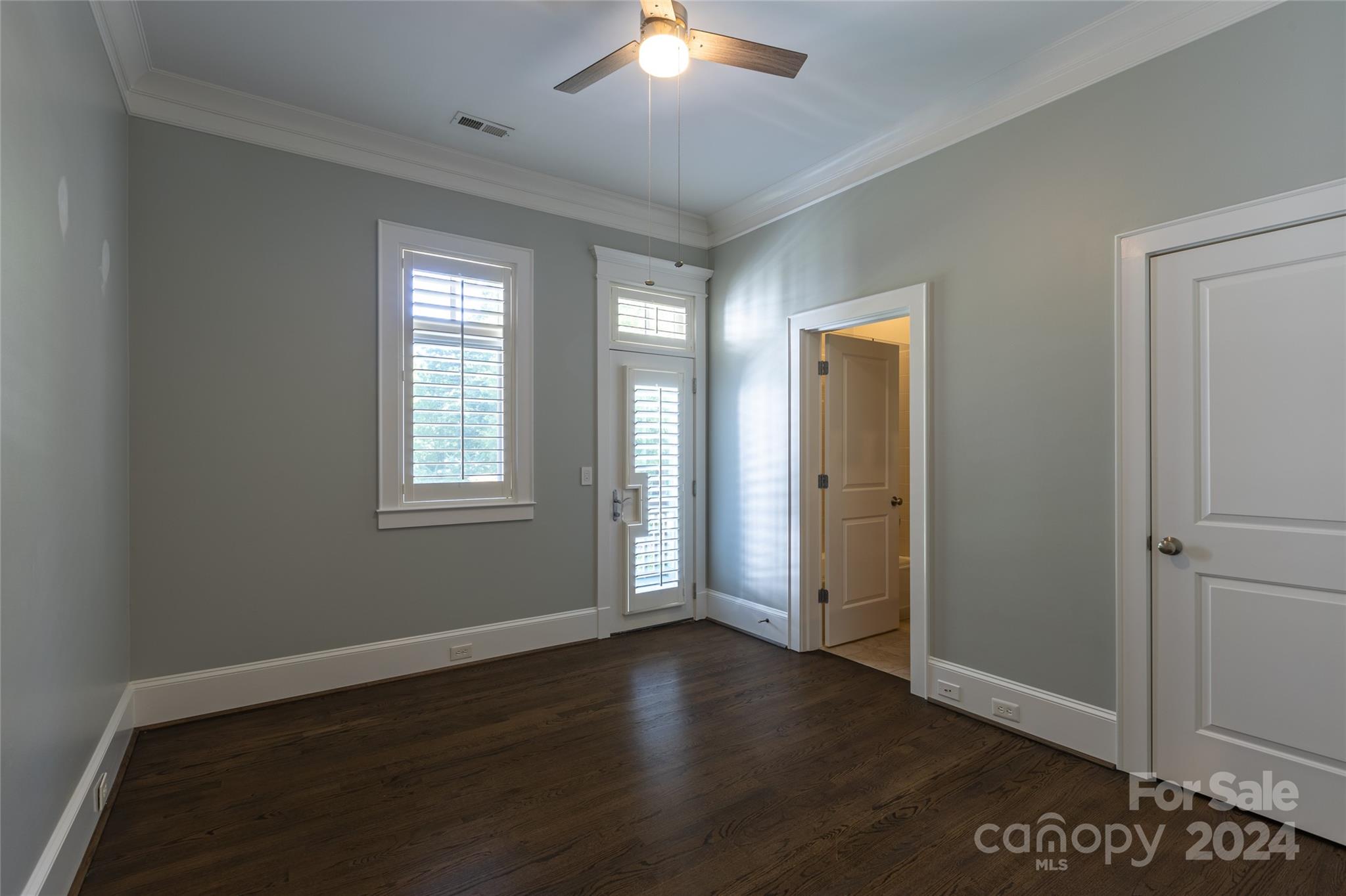 Oak Hollow - Residential