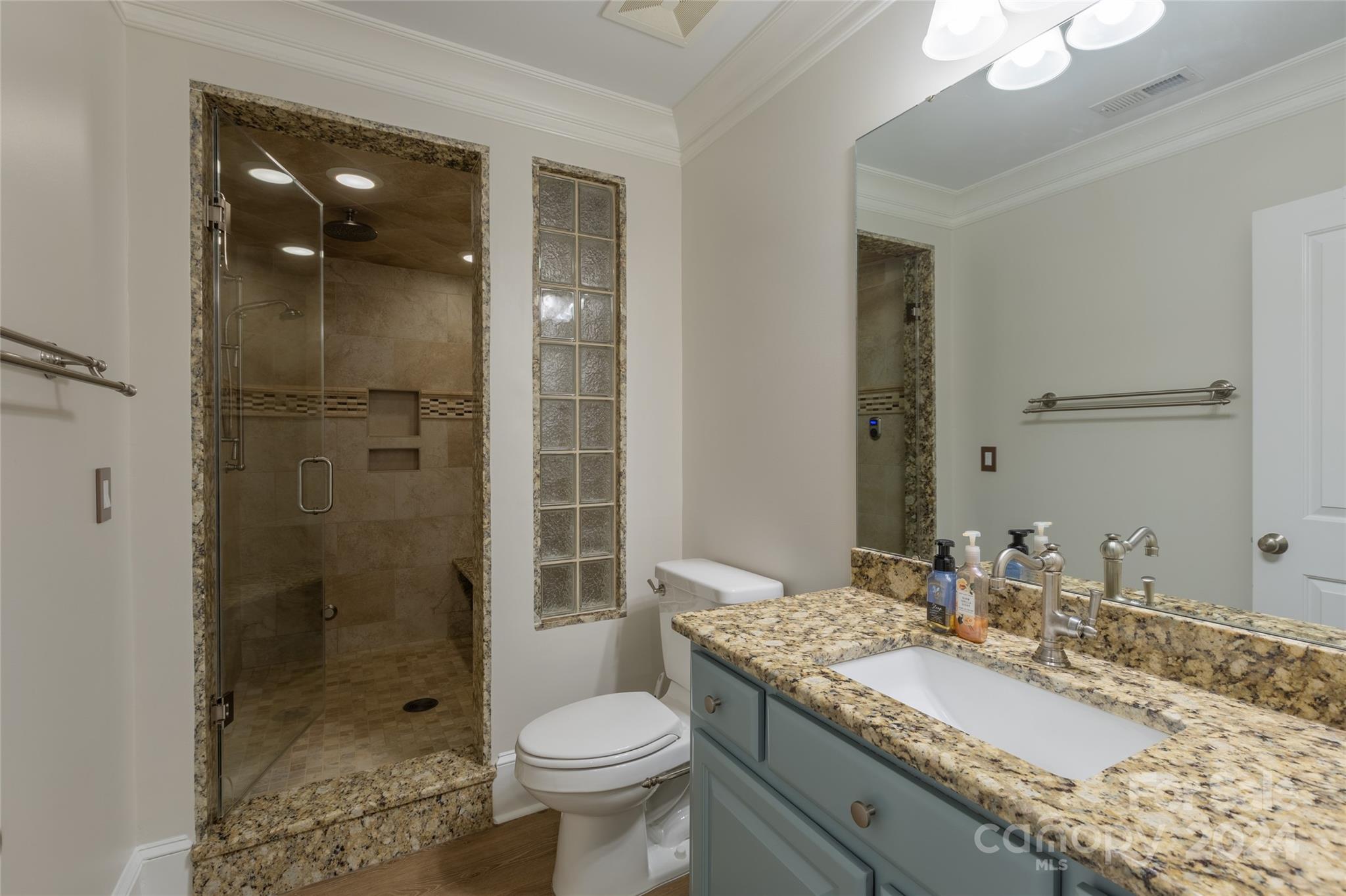 Oak Hollow - Residential