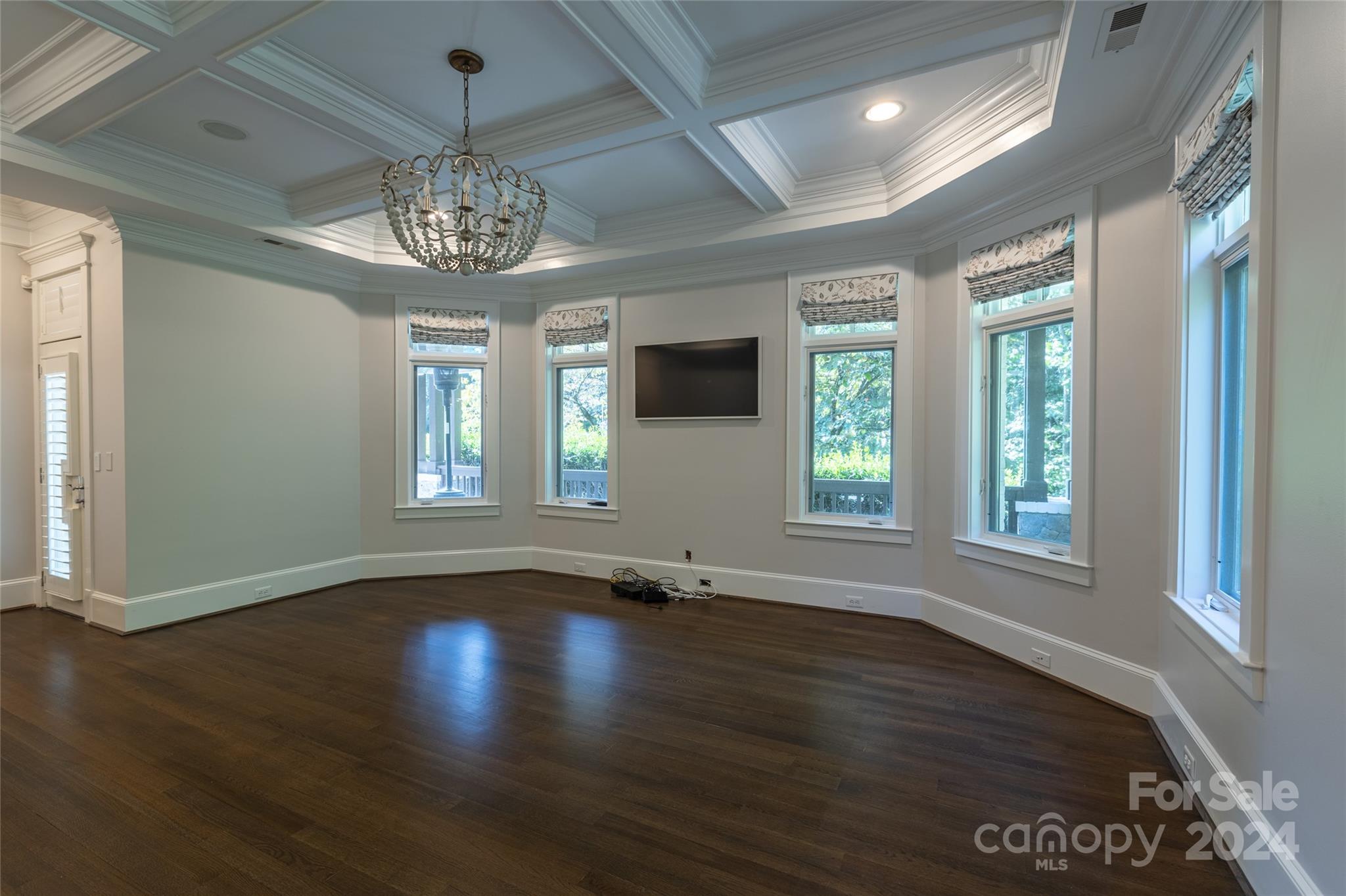 Oak Hollow - Residential