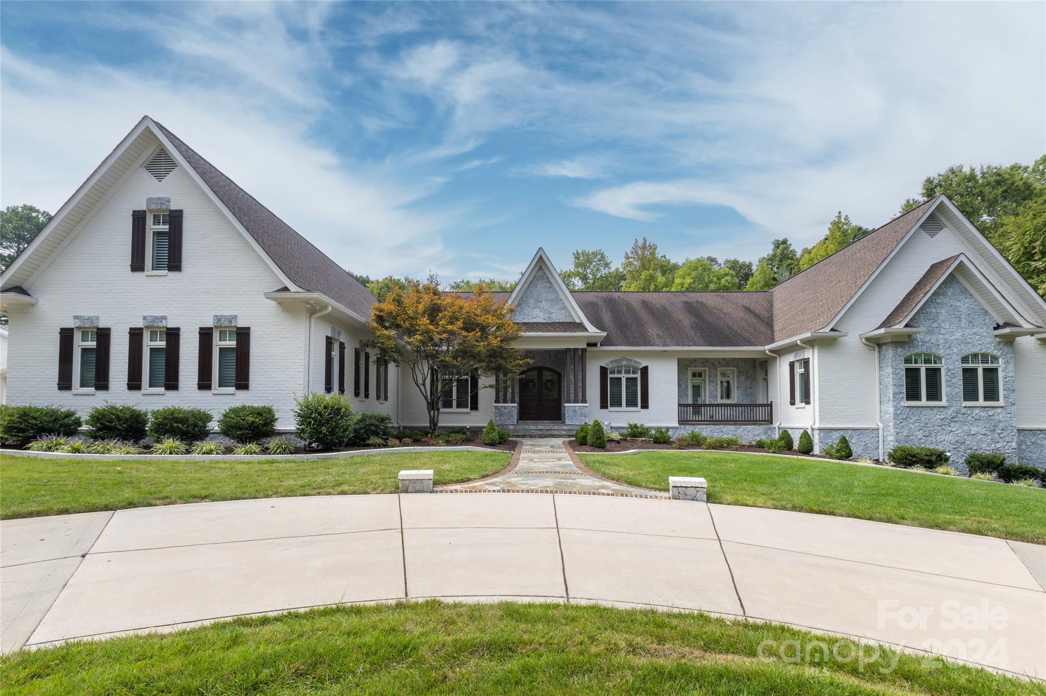 Oak Hollow - Residential