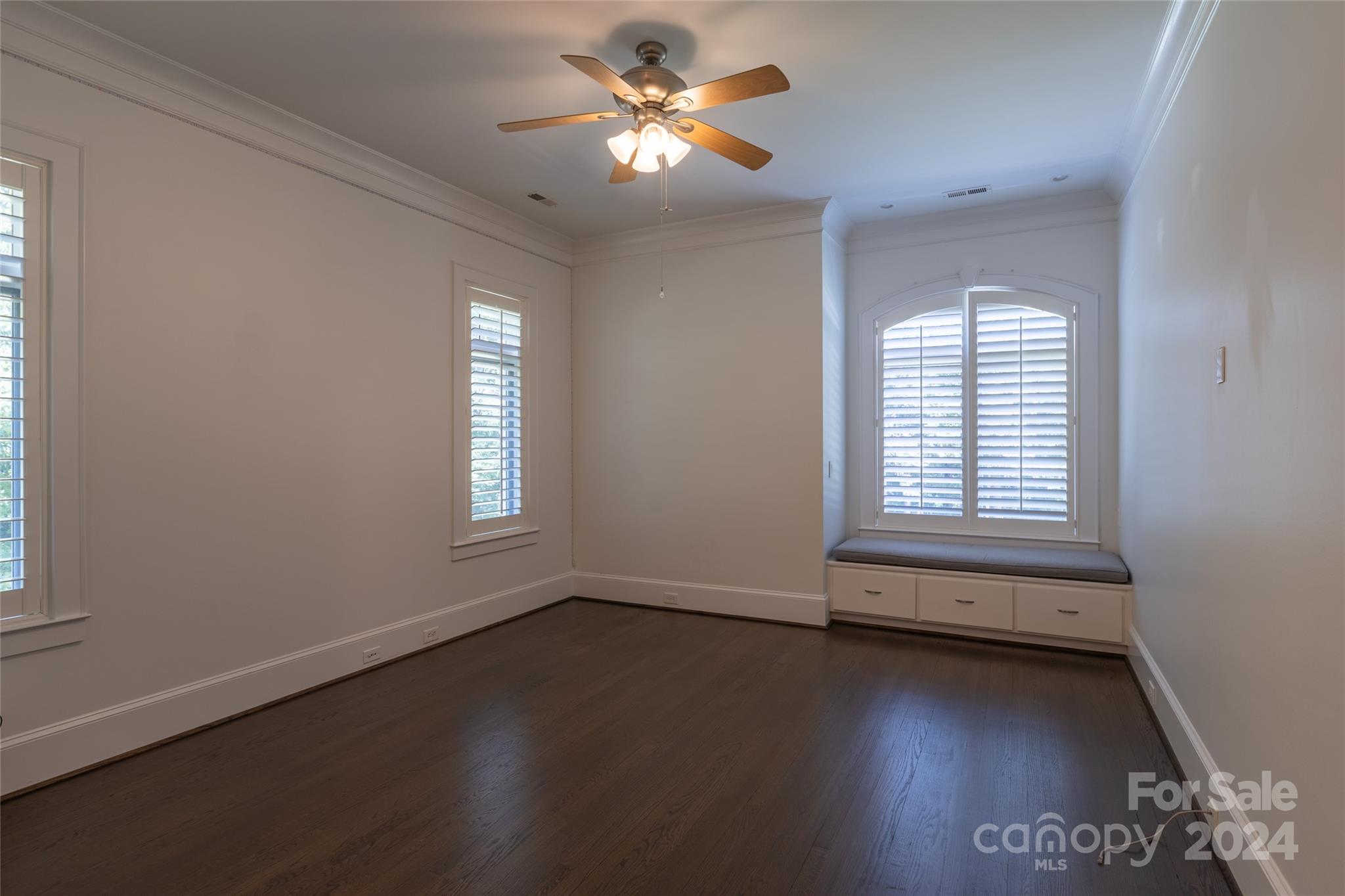 Oak Hollow - Residential