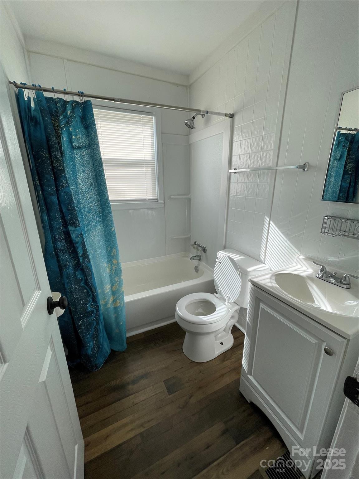 Oaklawn Park - Residential Lease