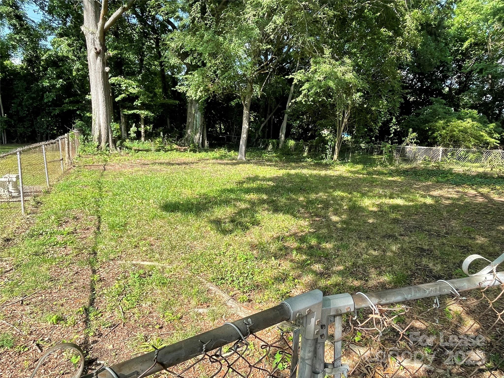 Oaklawn Park - Residential Lease