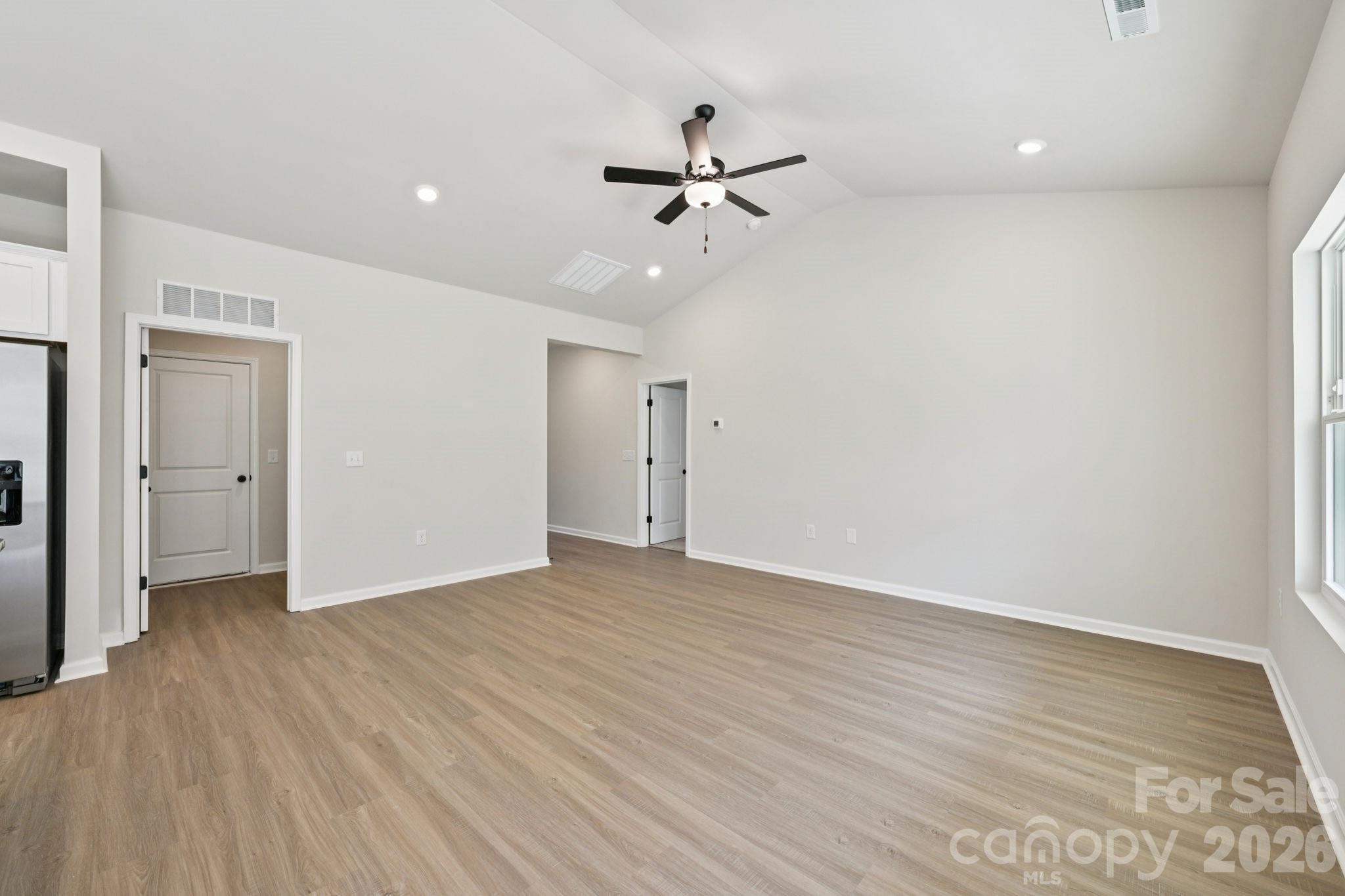 Willow Estates - Residential
