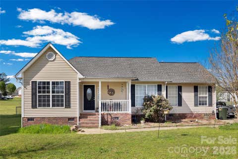 Photo for 1570 Springlake Road