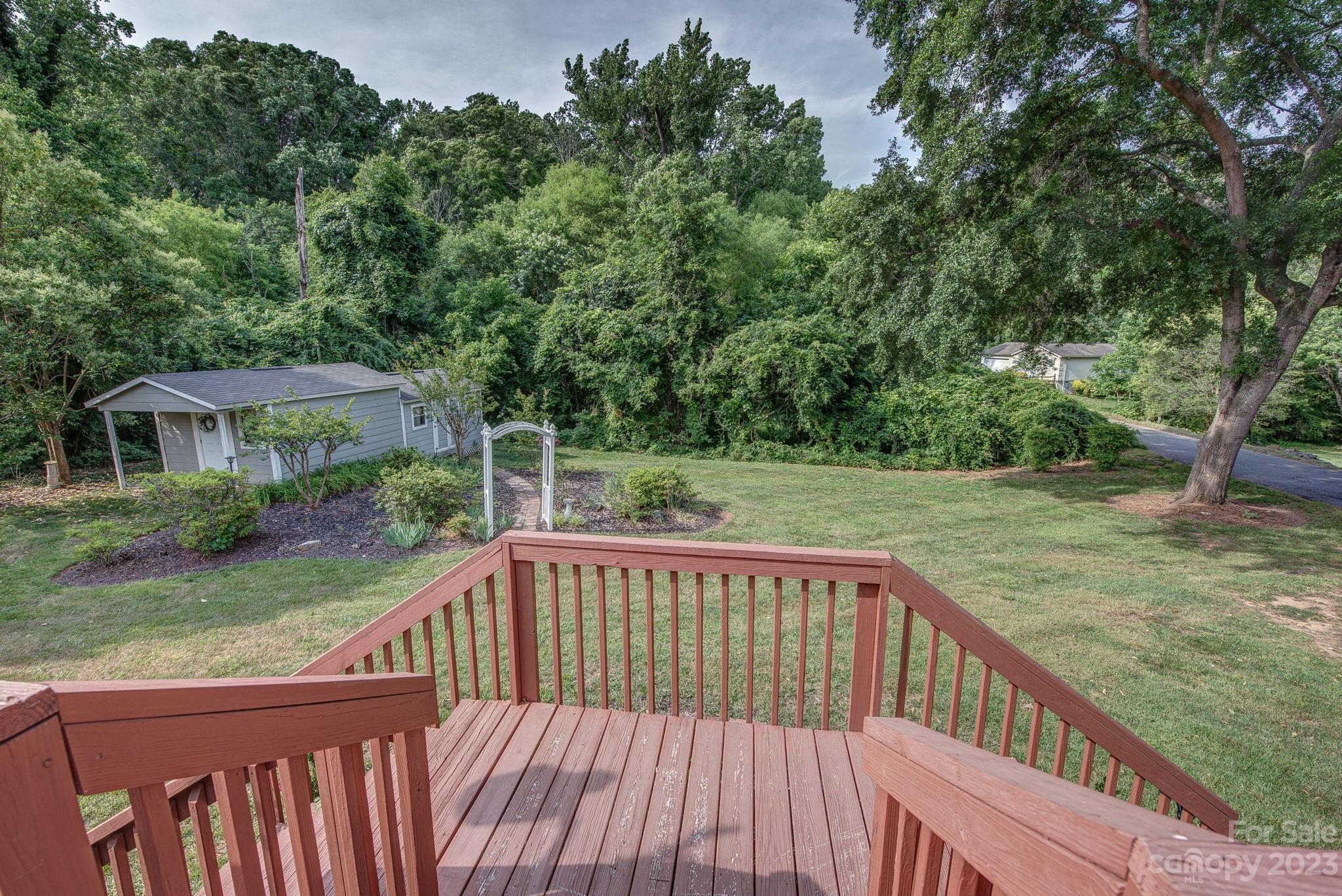 South Point Acres - Residential