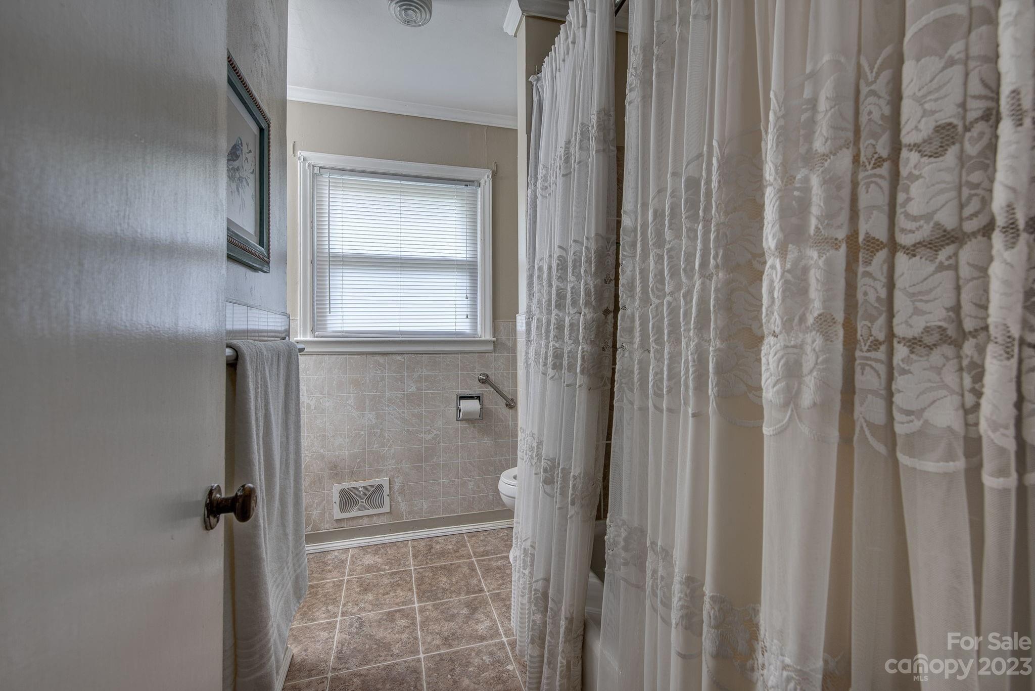 South Point Acres - Residential