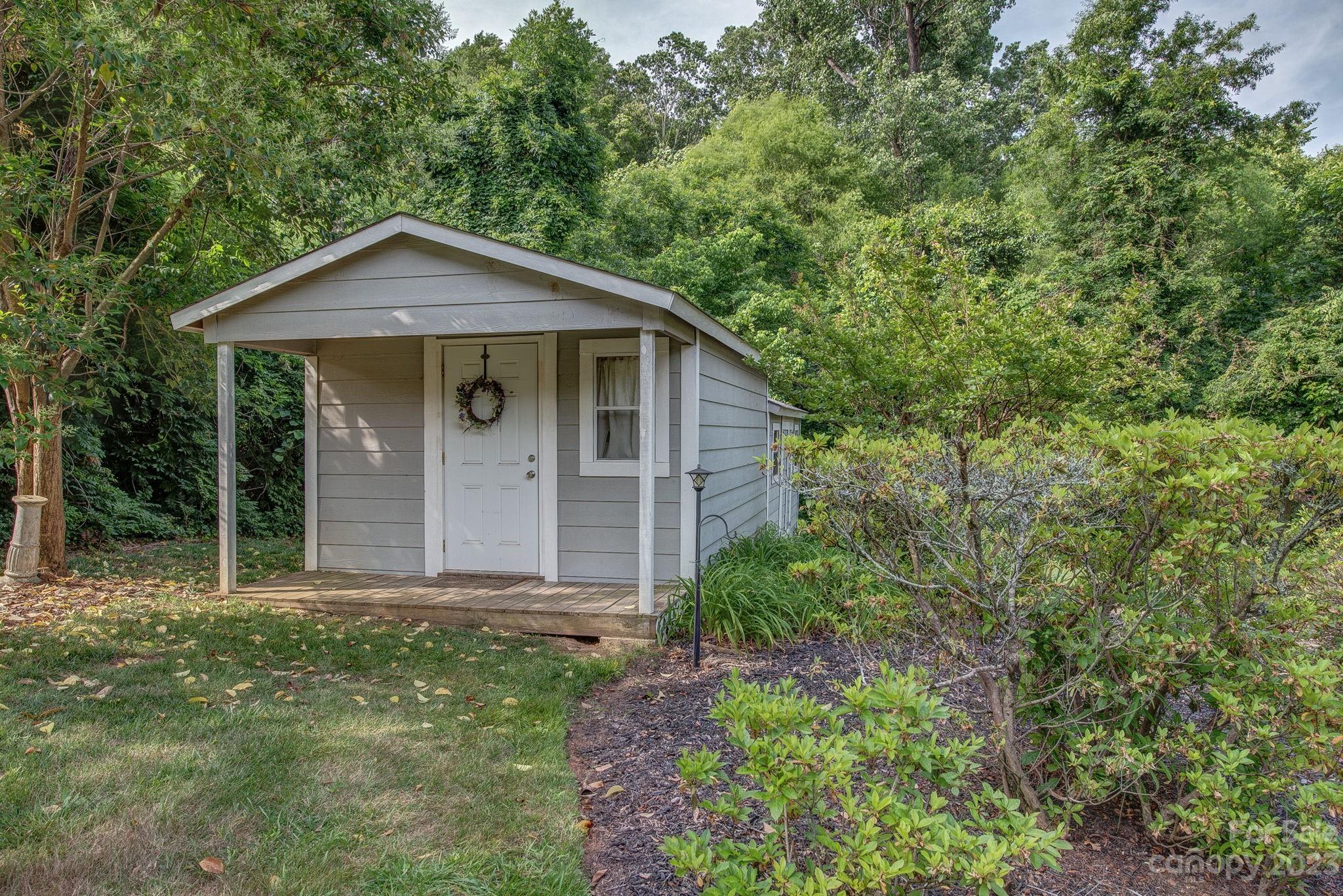 South Point Acres - Residential