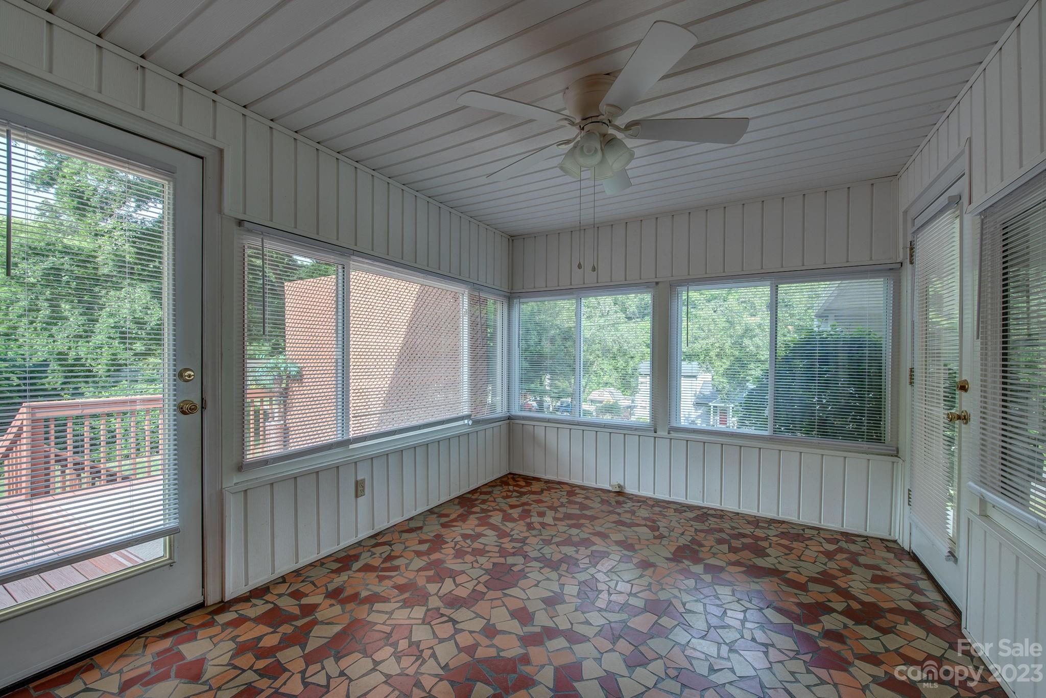 South Point Acres - Residential