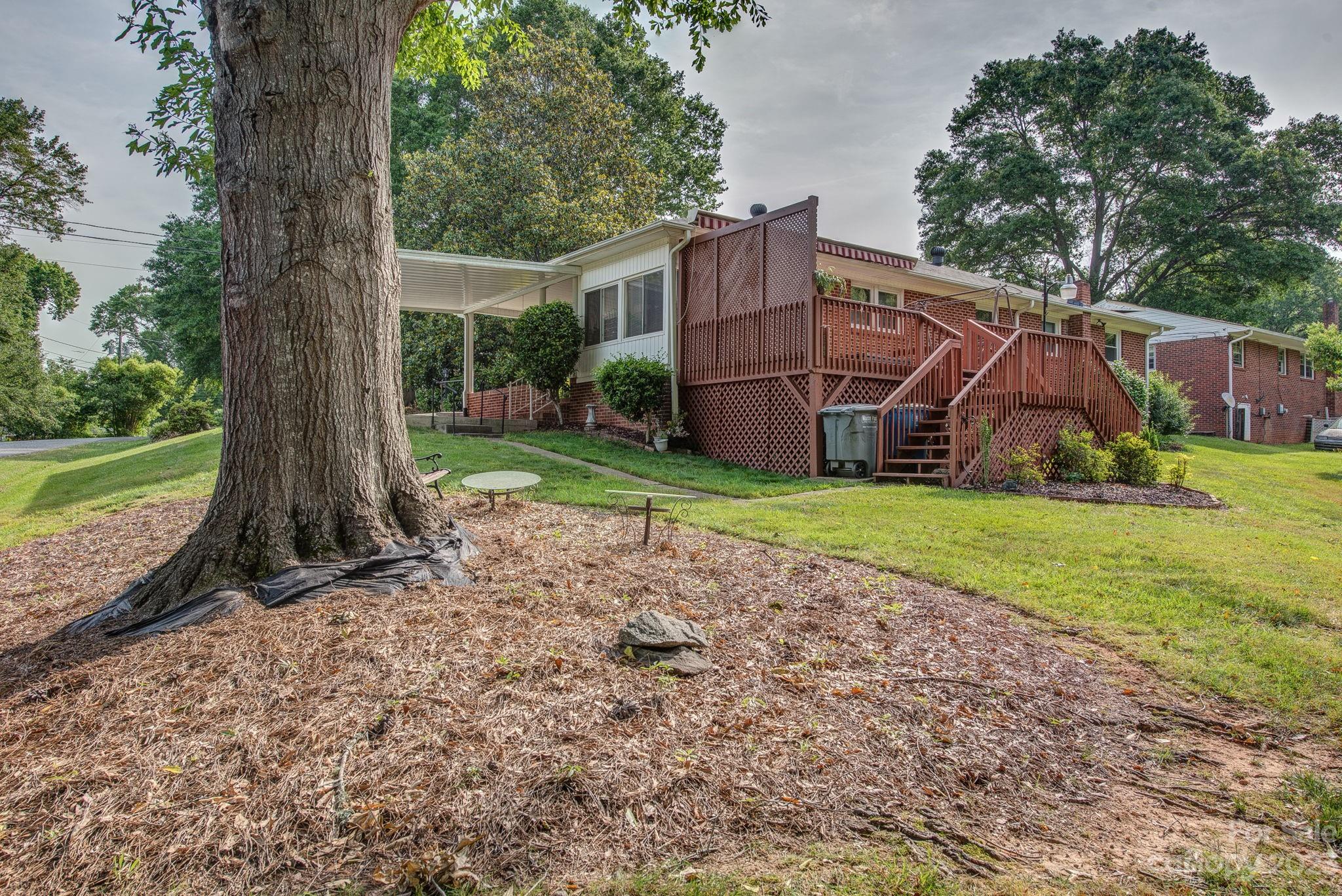 South Point Acres - Residential