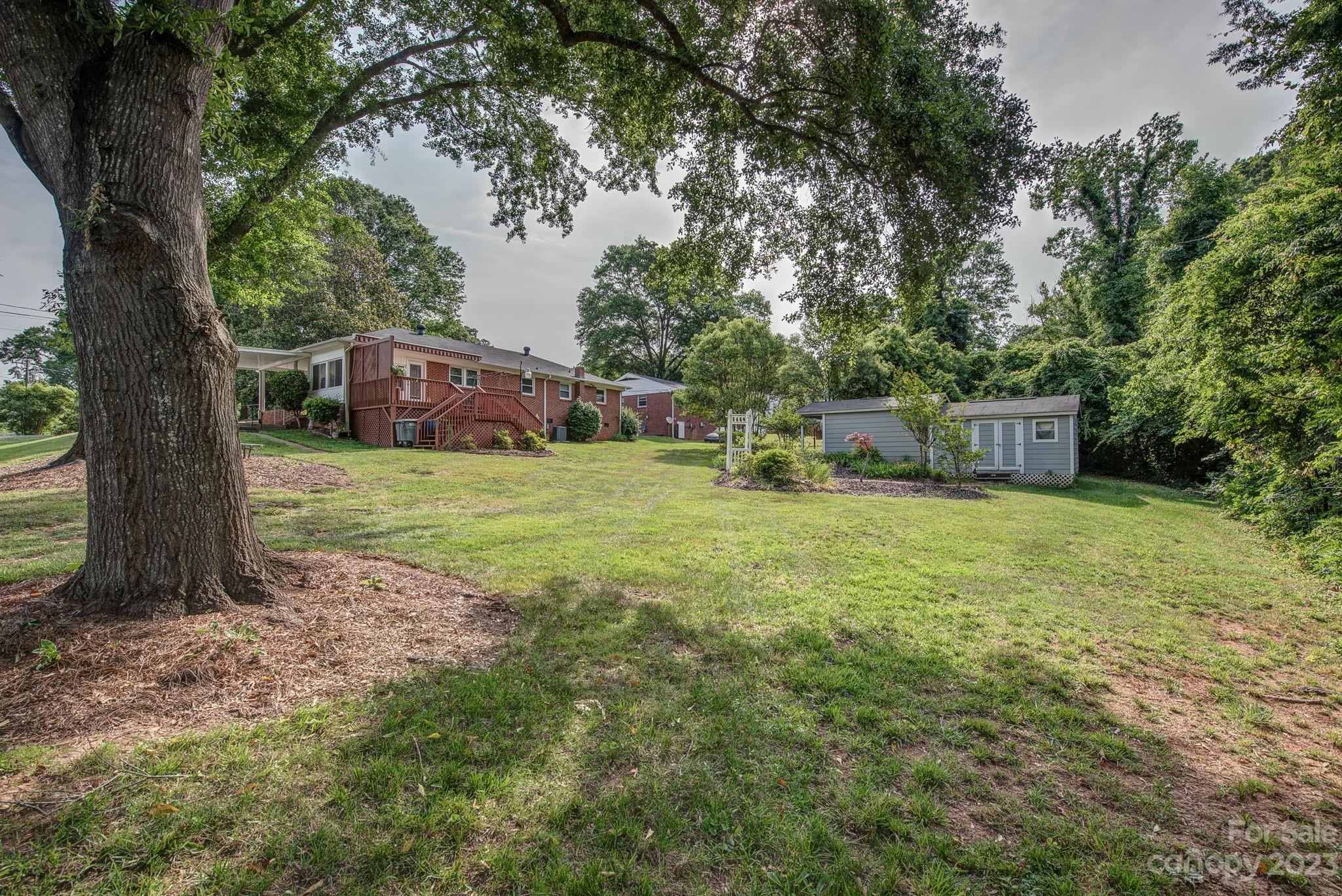 South Point Acres - Residential