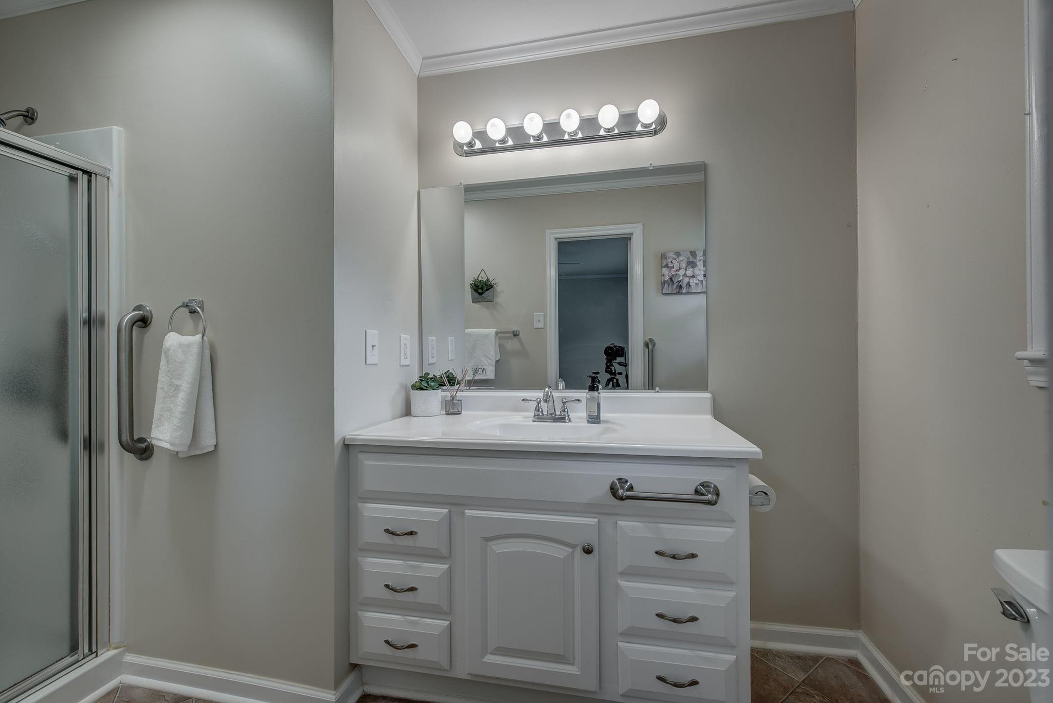 South Point Acres - Residential