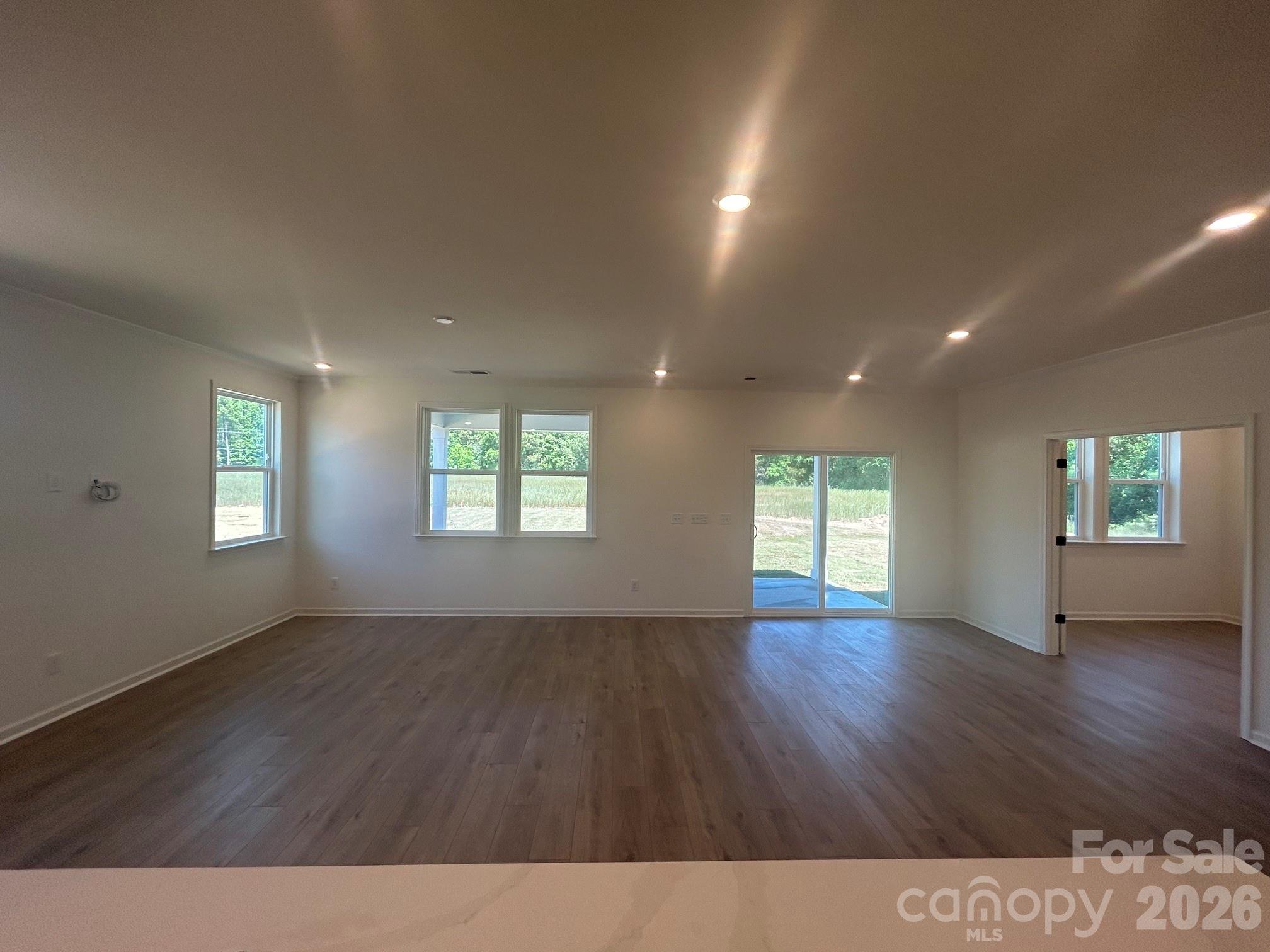 Midland Crossing - Residential