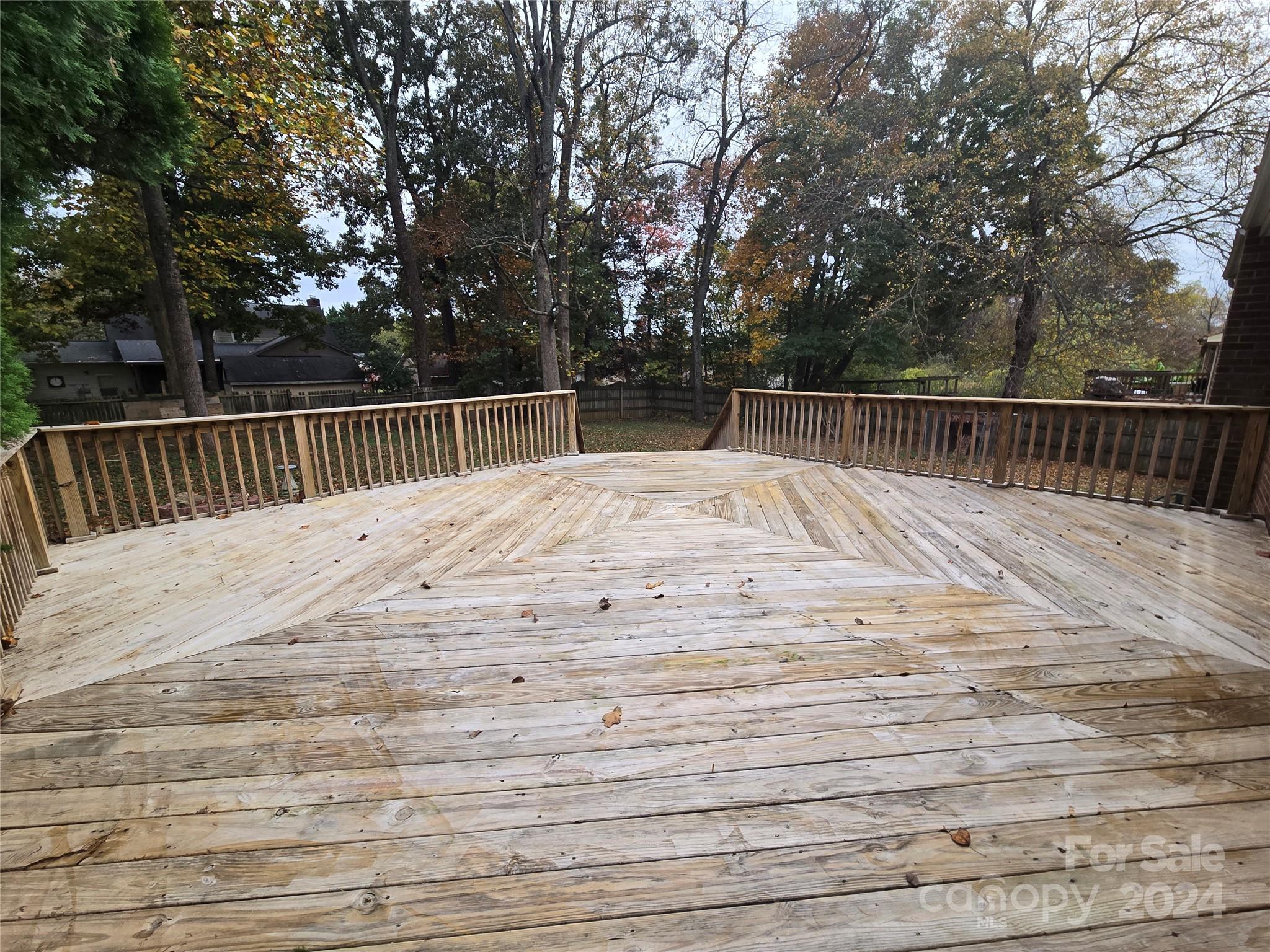 Landsdowne - Residential