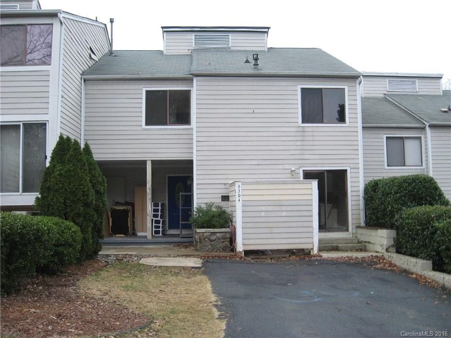 Buyers Backed out. Great opportunity for investor, DIYer or Rehab loan. Home needs work, but location and schools are great. Sold As-is. Walk across the street to dining, shopping and entertainment at the Arboretum shopping center.