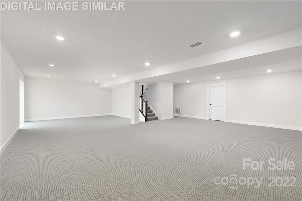 SPRINGSHIRE CREEK - Residential