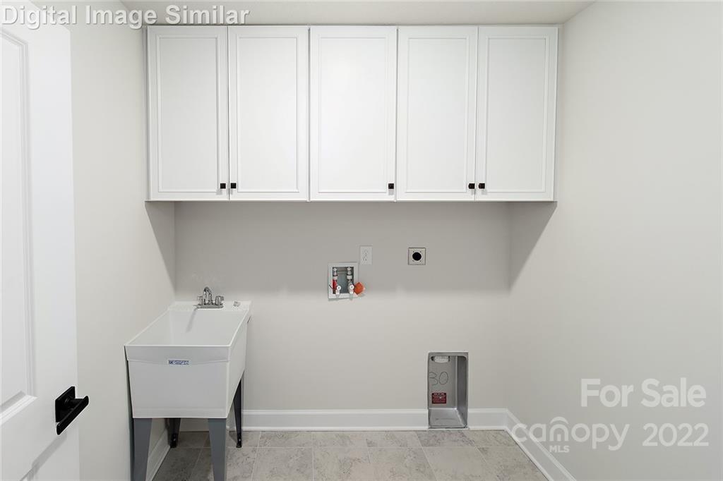 SPRINGSHIRE CREEK - Residential