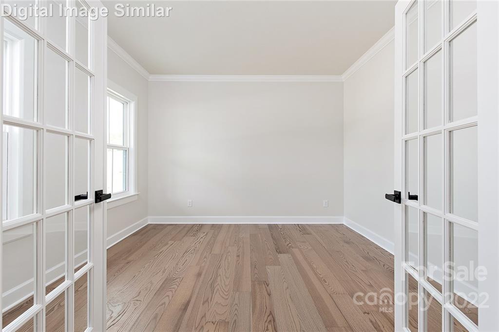 SPRINGSHIRE CREEK - Residential